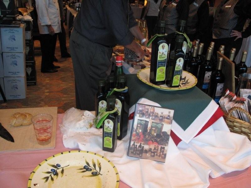 Chef_Salvatores_Extra_Virgin_Organic_Olive_Oil